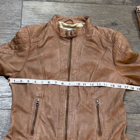 RARE! Scully Light Brown Soft Leather Jacket Interior Butterfly Graphic Women XS - Picture 10 of 11